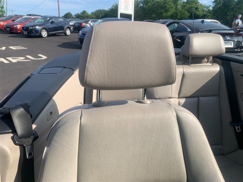 2009 BMW 1 Series 135i - Photo 15