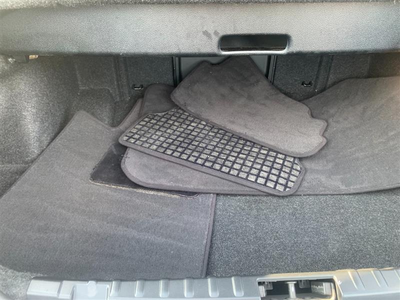 2009 BMW 1 Series 135i - Photo 39