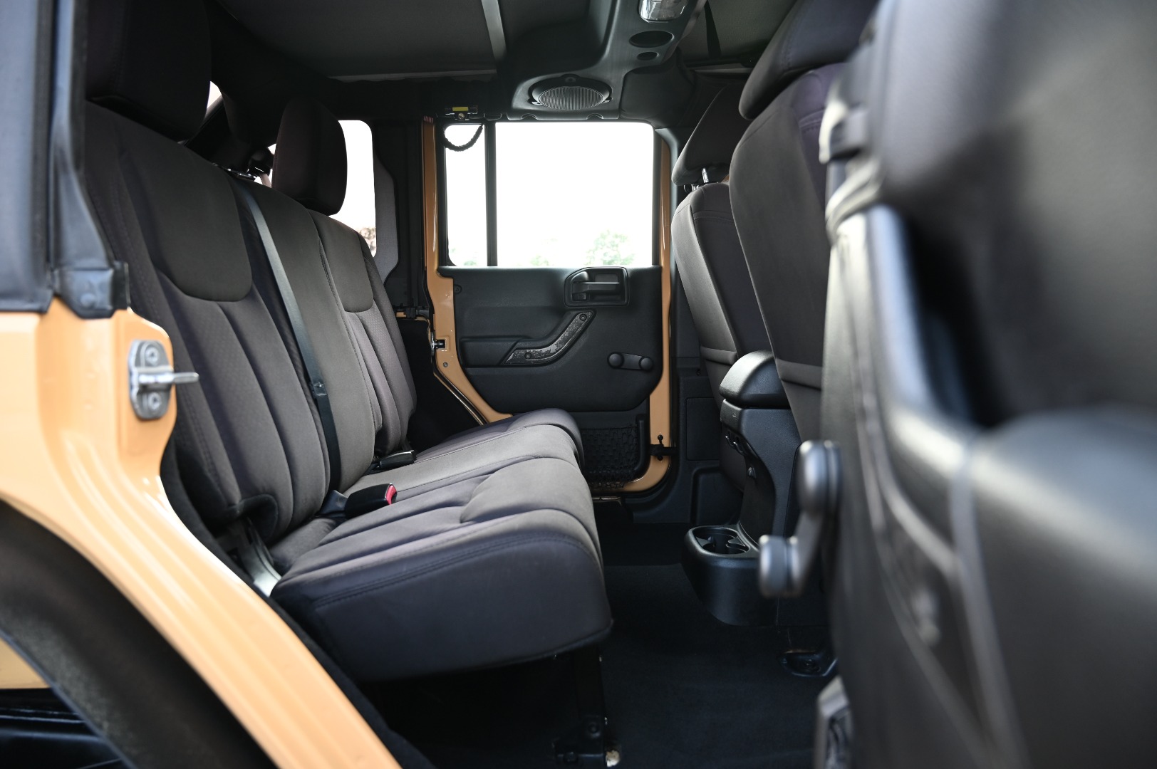 2014 Jeep Wrangler Unlimited Sport - Photo 15