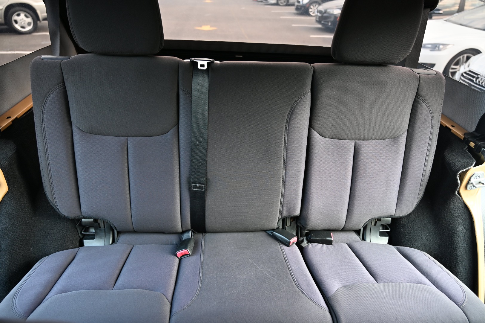 2014 Jeep Wrangler Unlimited Sport - Photo 21