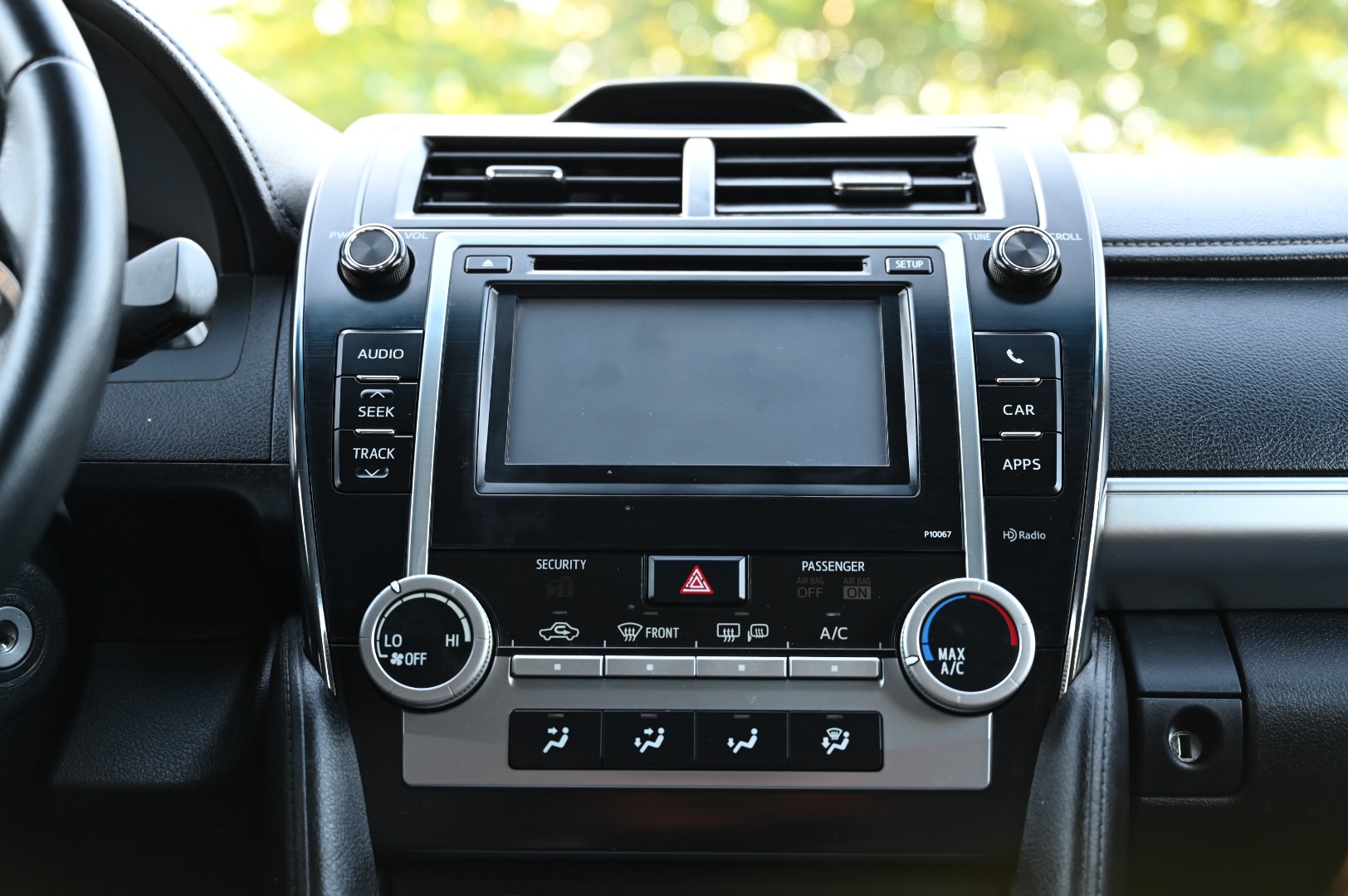 2012 Toyota Camry SE - Photo 22