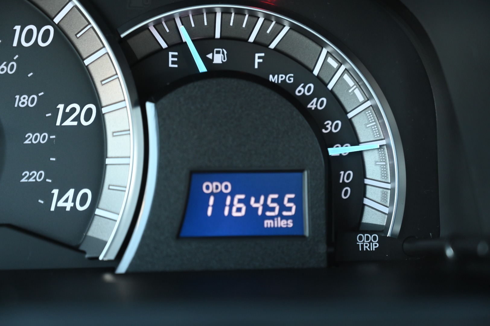 2012 Toyota Camry SE - Photo 26