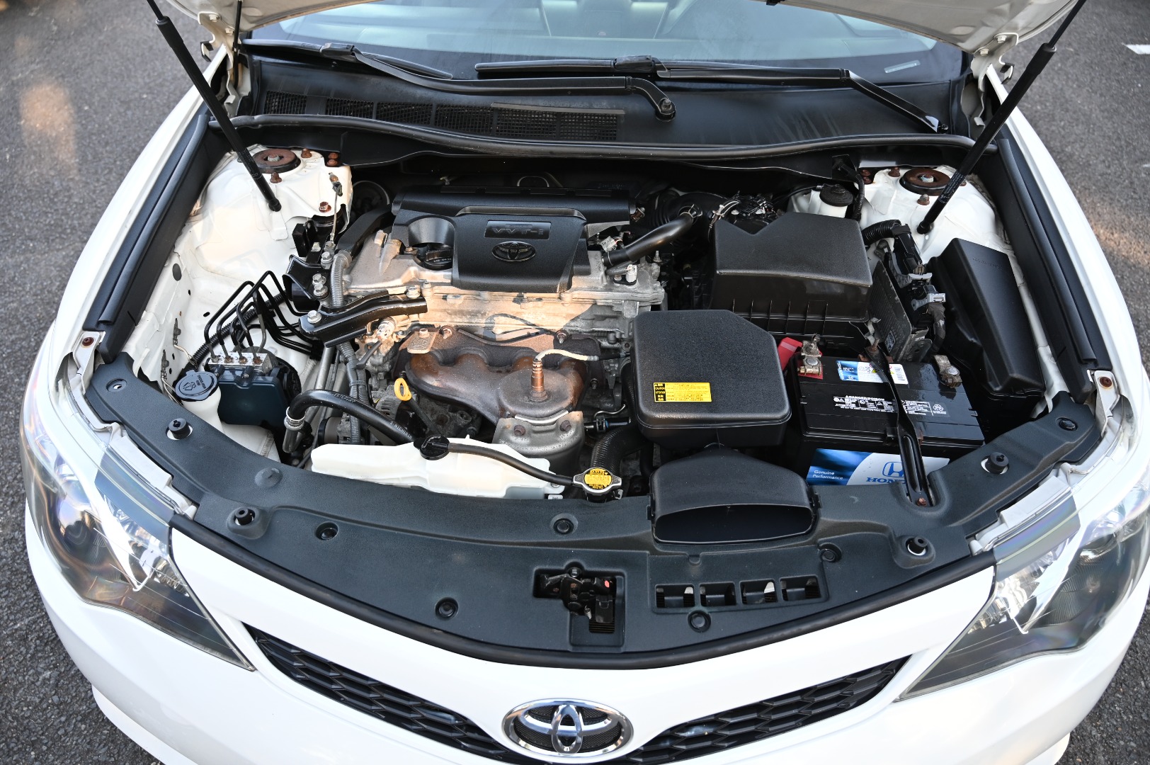 2012 Toyota Camry SE - Photo 38