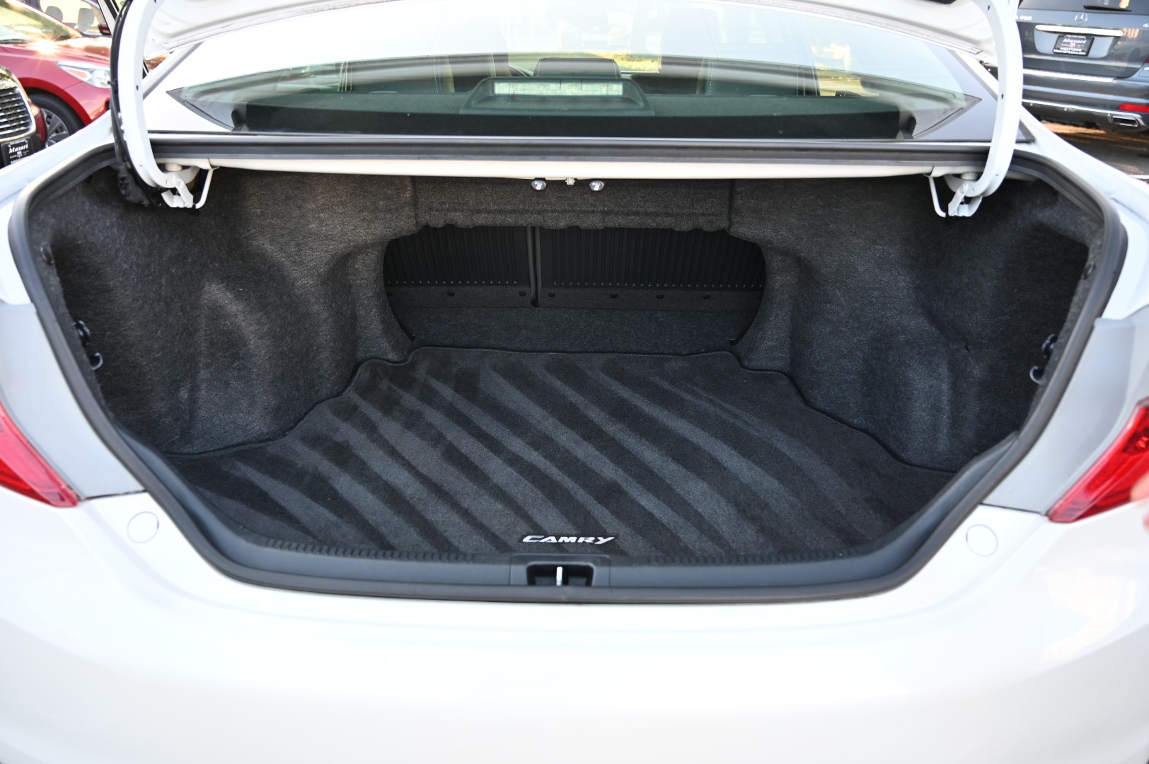 2012 Toyota Camry SE - Photo 39