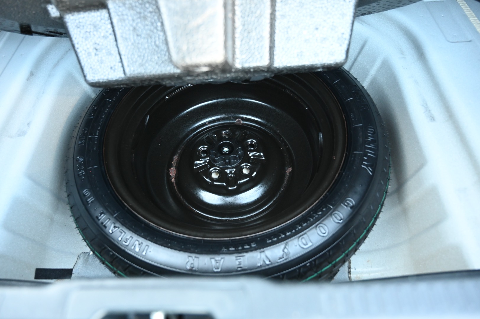 2012 Toyota Camry SE - Photo 41