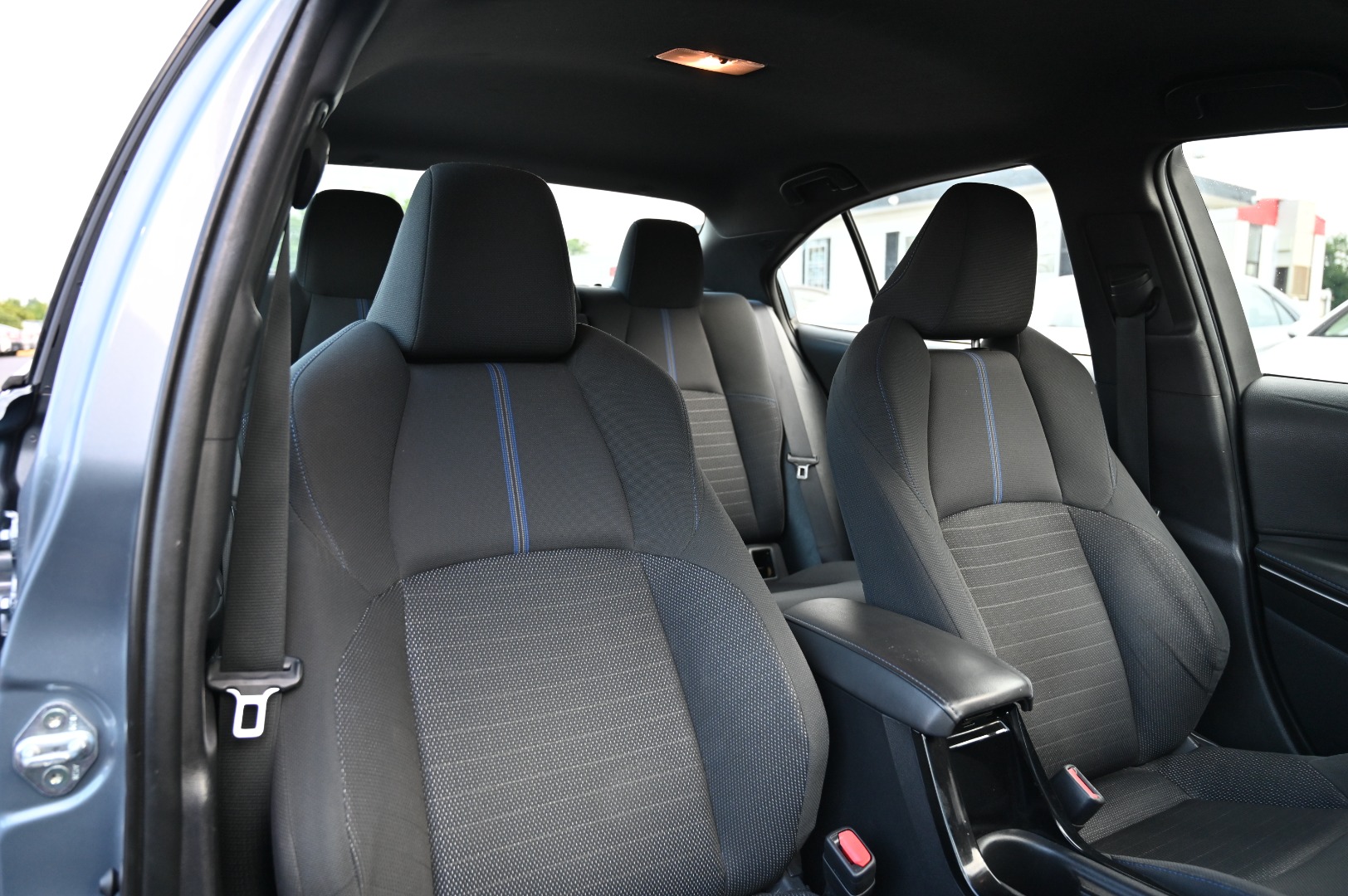 2020 Toyota Corolla SE - Photo 13