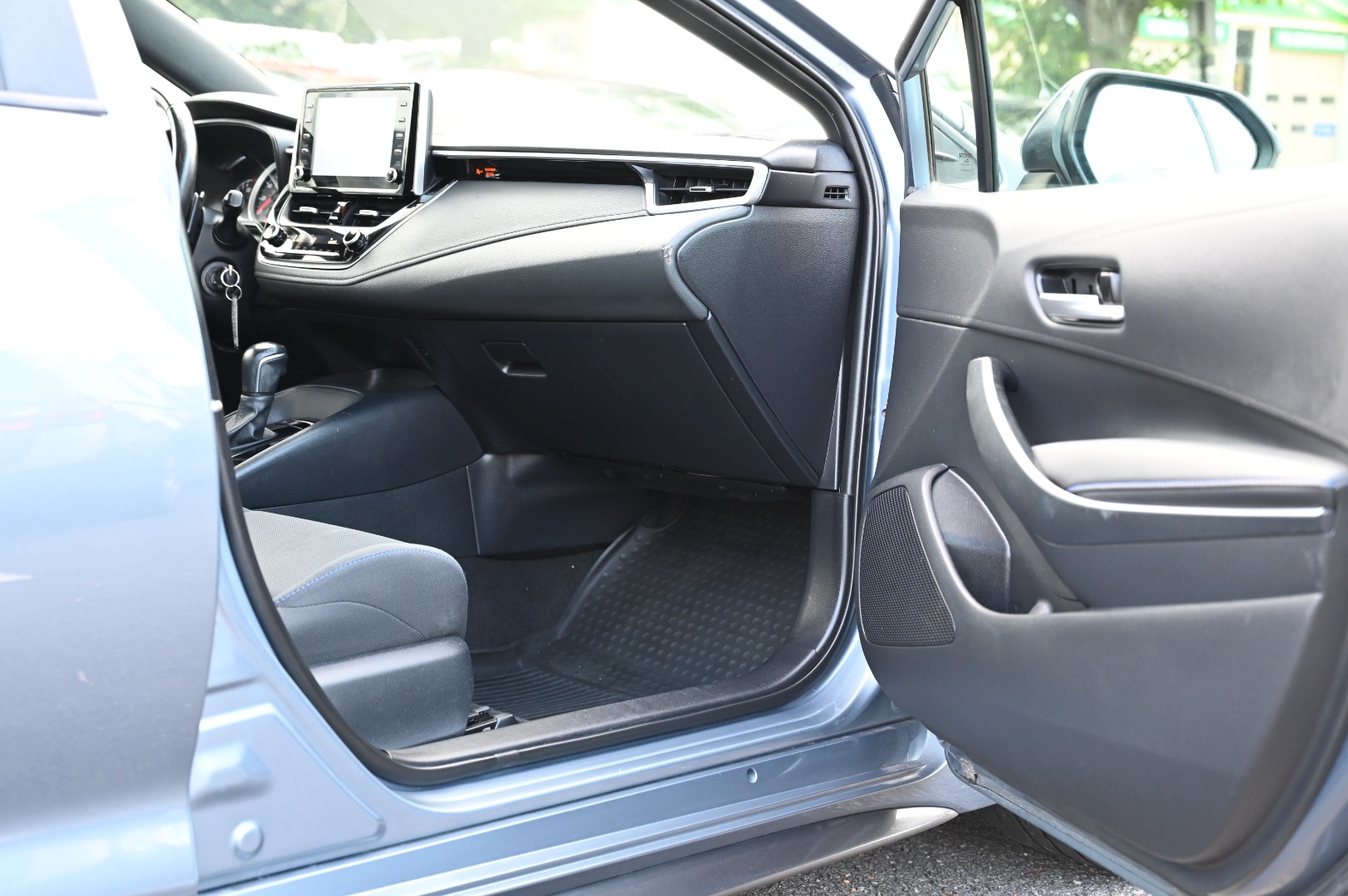 2020 Toyota Corolla SE - Photo 14