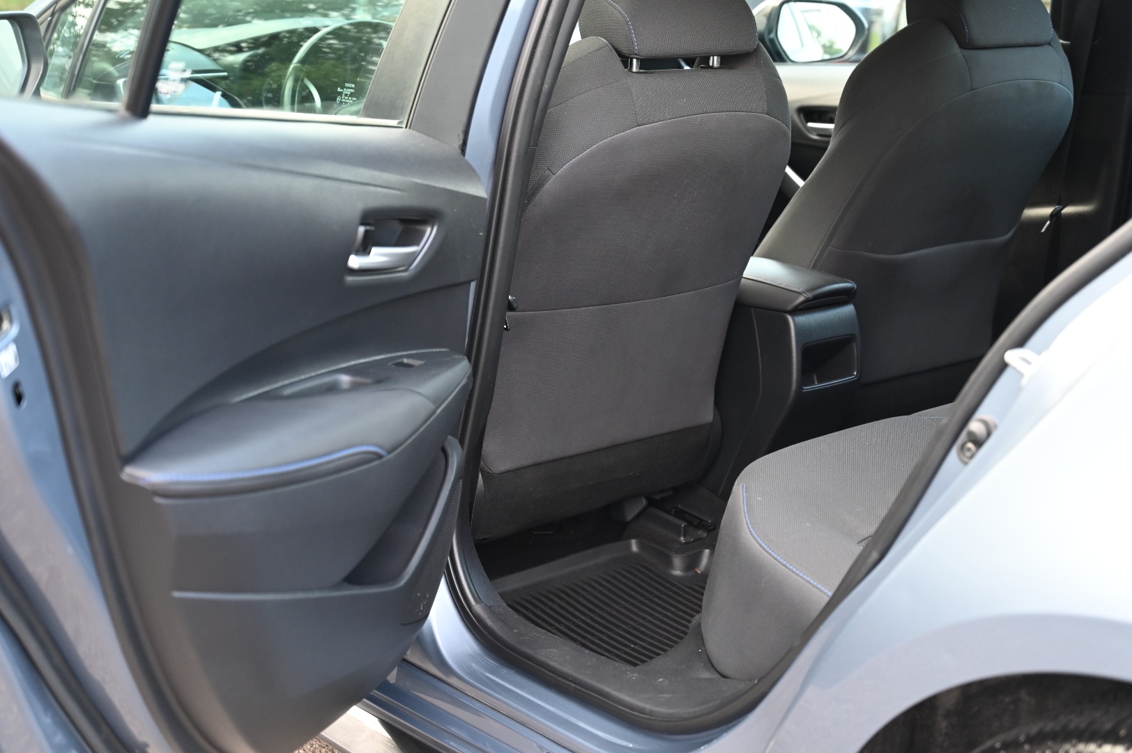 2020 Toyota Corolla SE - Photo 20