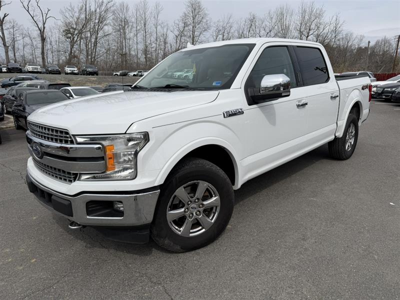 White 2018 Ford F-150 Lariat SuperCrew 4WD Pickup Truck Four-Wheel Drive 10-Speed Automatic