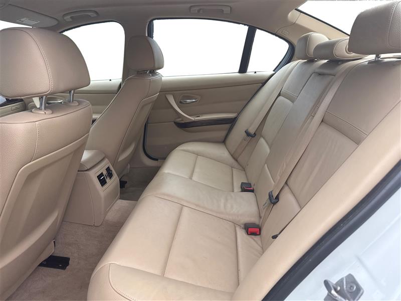 2010 BMW 3 SERIES 328i