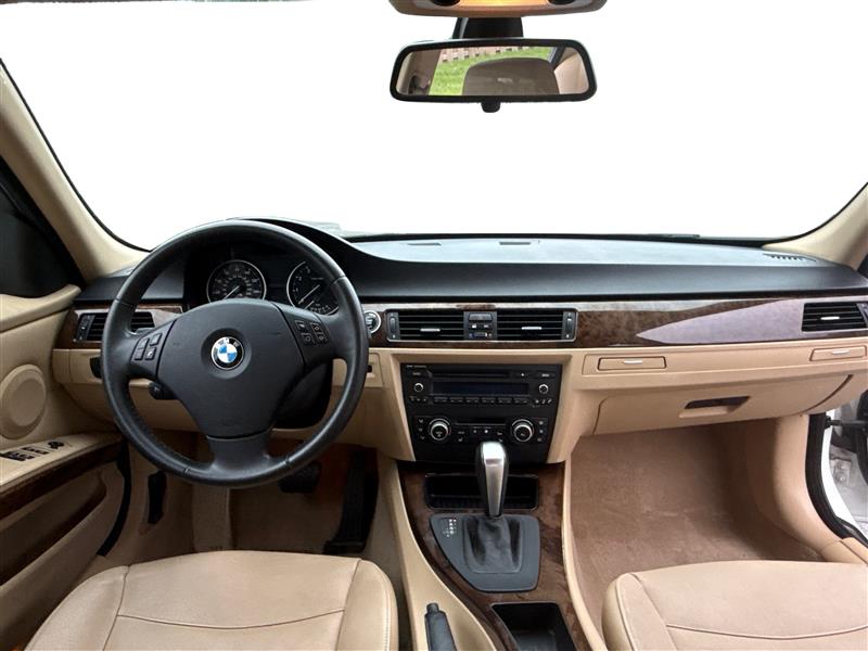 2010 BMW 3 SERIES 328i