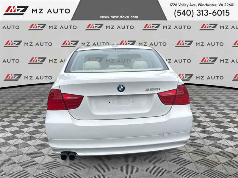 2010 BMW 3 SERIES 328i