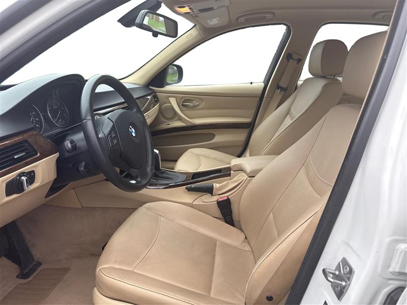 2010 BMW 3 SERIES 328i