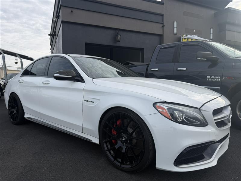 White 2015 Mercedes-Benz C-Class C 63 S AMG Sedan Sedan Rear-Wheel Drive Automatic