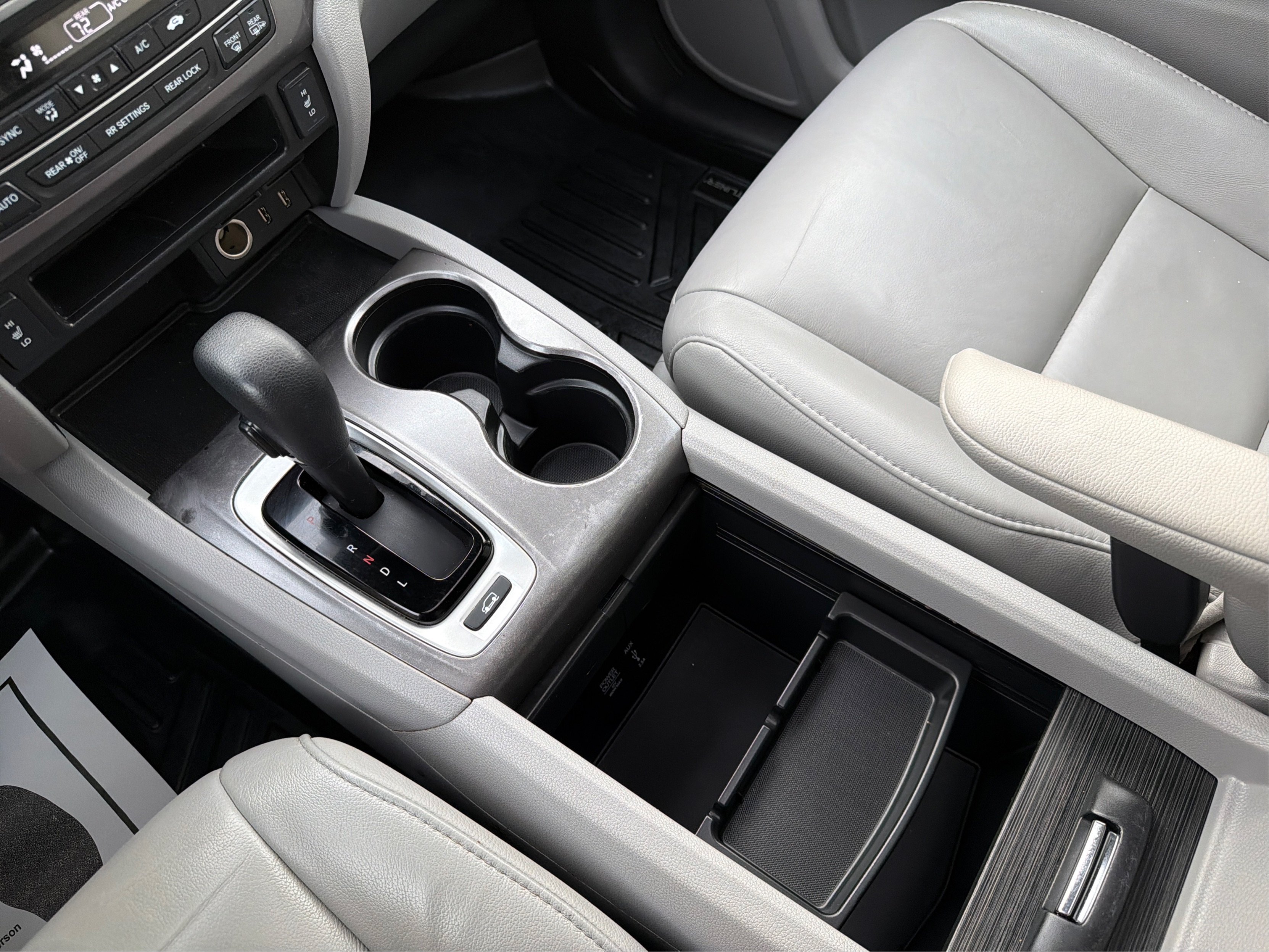 2018 Honda Pilot EX-L - Photo 16