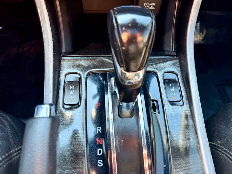 2016 Honda Accord EX-L - Photo 17