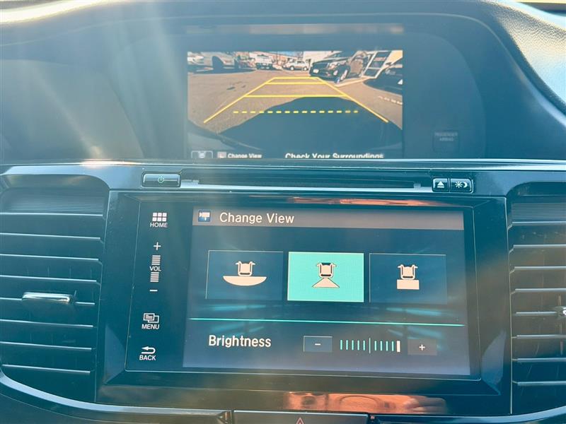 2016 Honda Accord EX-L - Photo 11