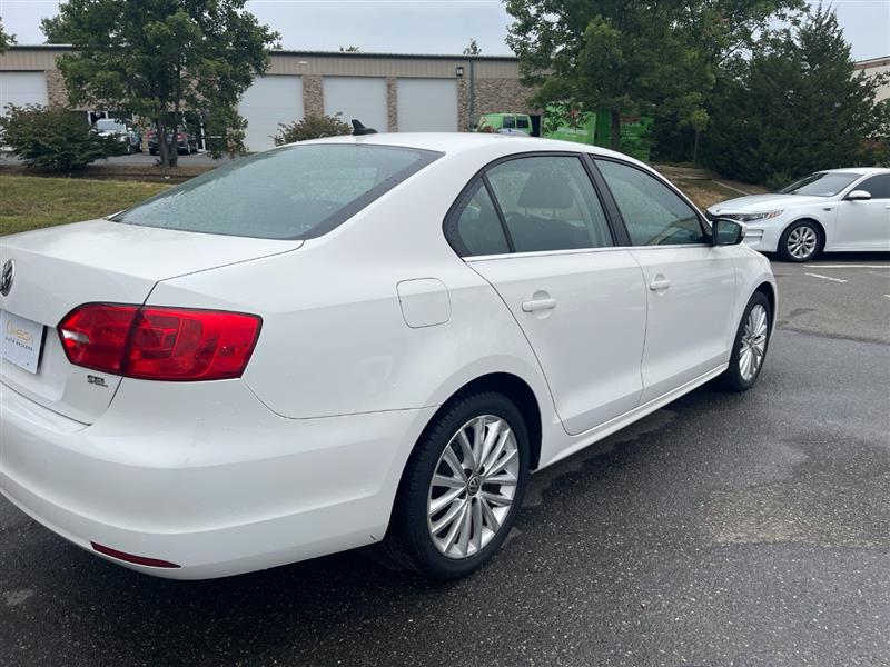 2014 Volkswagen Jetta SEL - Photo 4