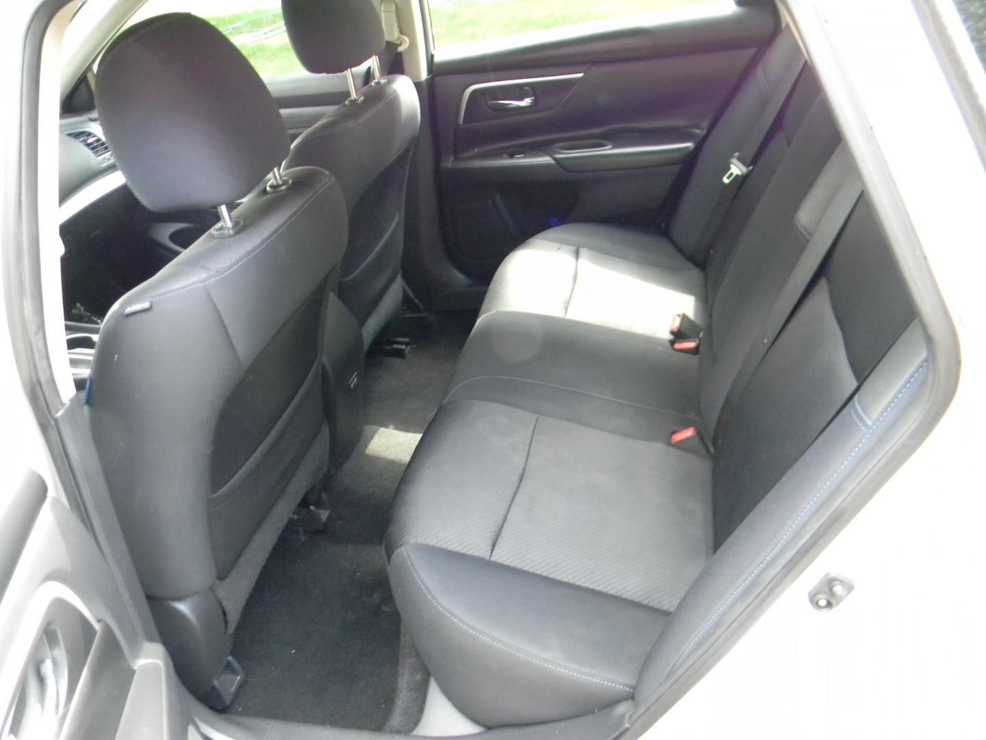 2017 Nissan Altima SR - Photo 16