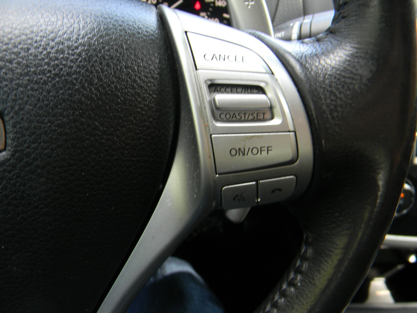 2017 Nissan Altima SR - Photo 29