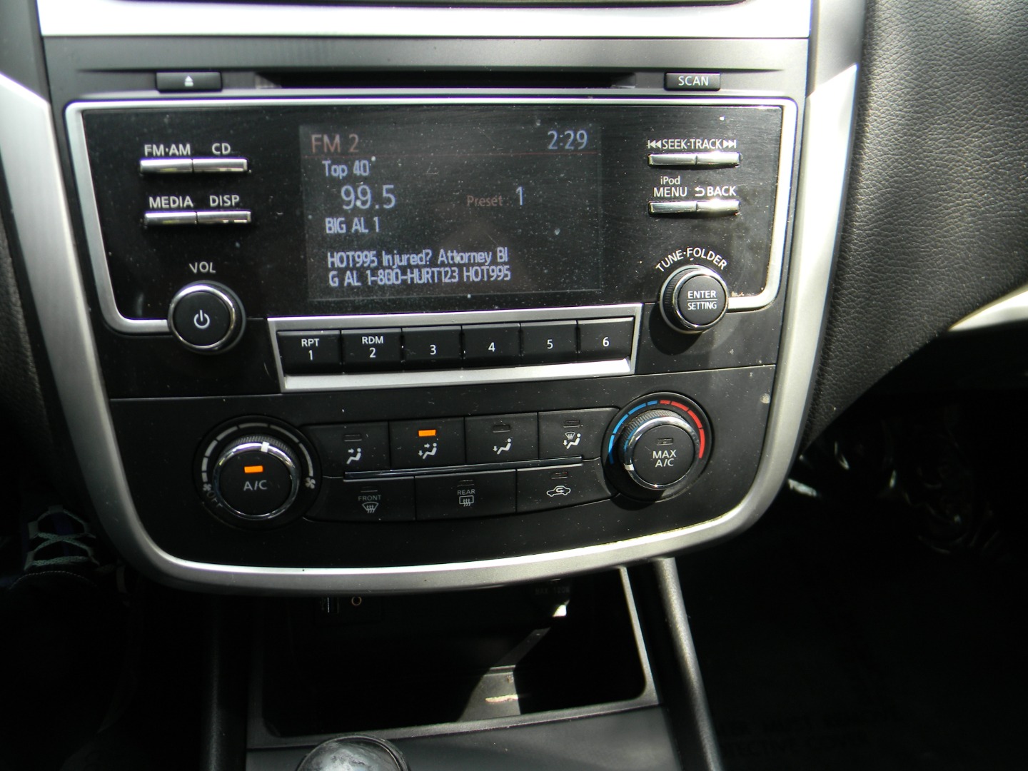 2017 Nissan Altima SR - Photo 31