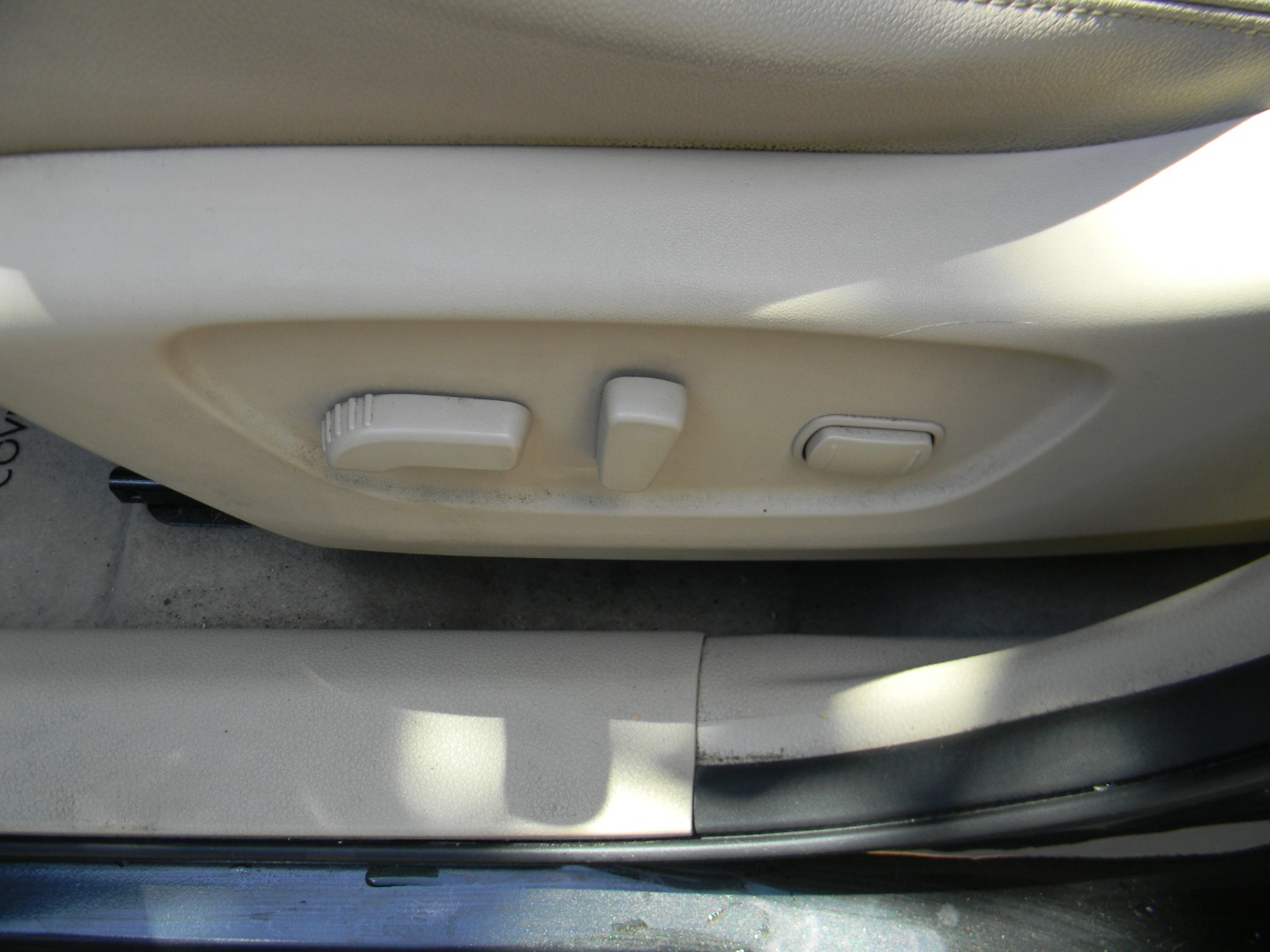 2015 Nissan Rogue SL - Photo 28