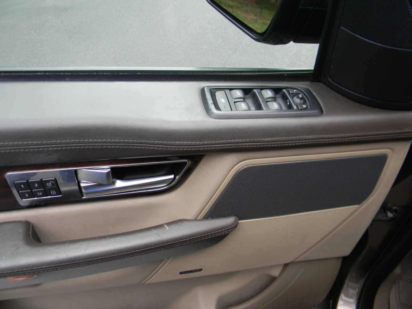 2011 Land Rover Range Rover Sport Supercharged - Photo 27