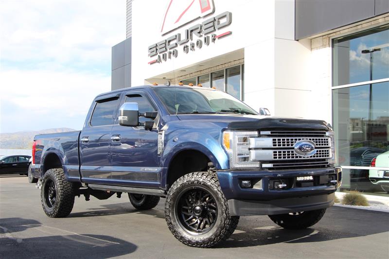 2019 FORD SUPER DUTY F-350 SRW PLATINUM