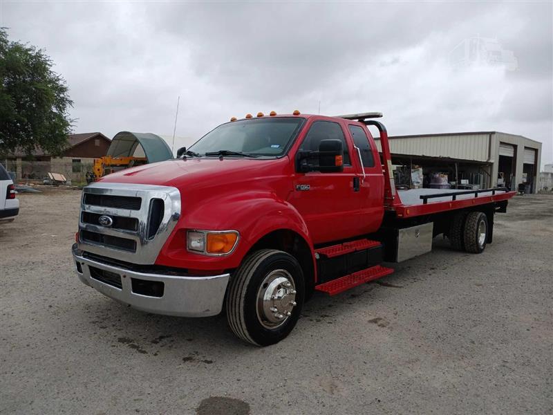 2006 FORD SUPER DUTY F-650 STRAIGHT FRAME XL/XLT