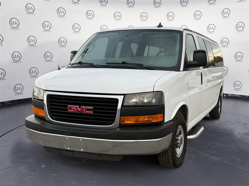 2016 GMC SAVANA PASSENGER LT